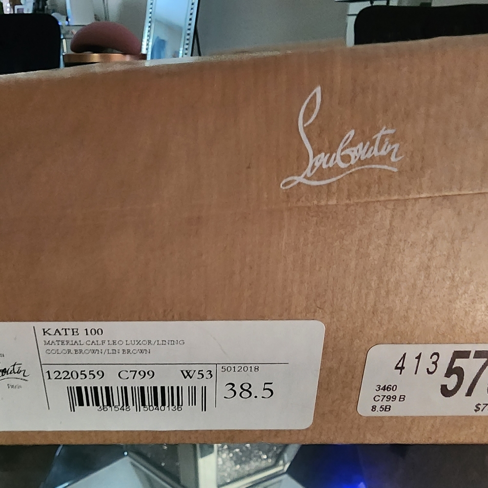 Christian Louboutin heels - Picture 5 of 7
